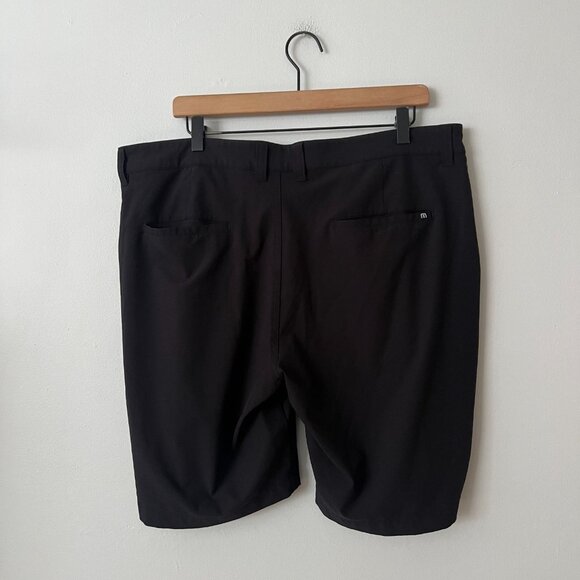 Travis Mathew Wanderlust 9" Black Flat Front Golf Shorts Men's Size 38 - Picture 5 of 7